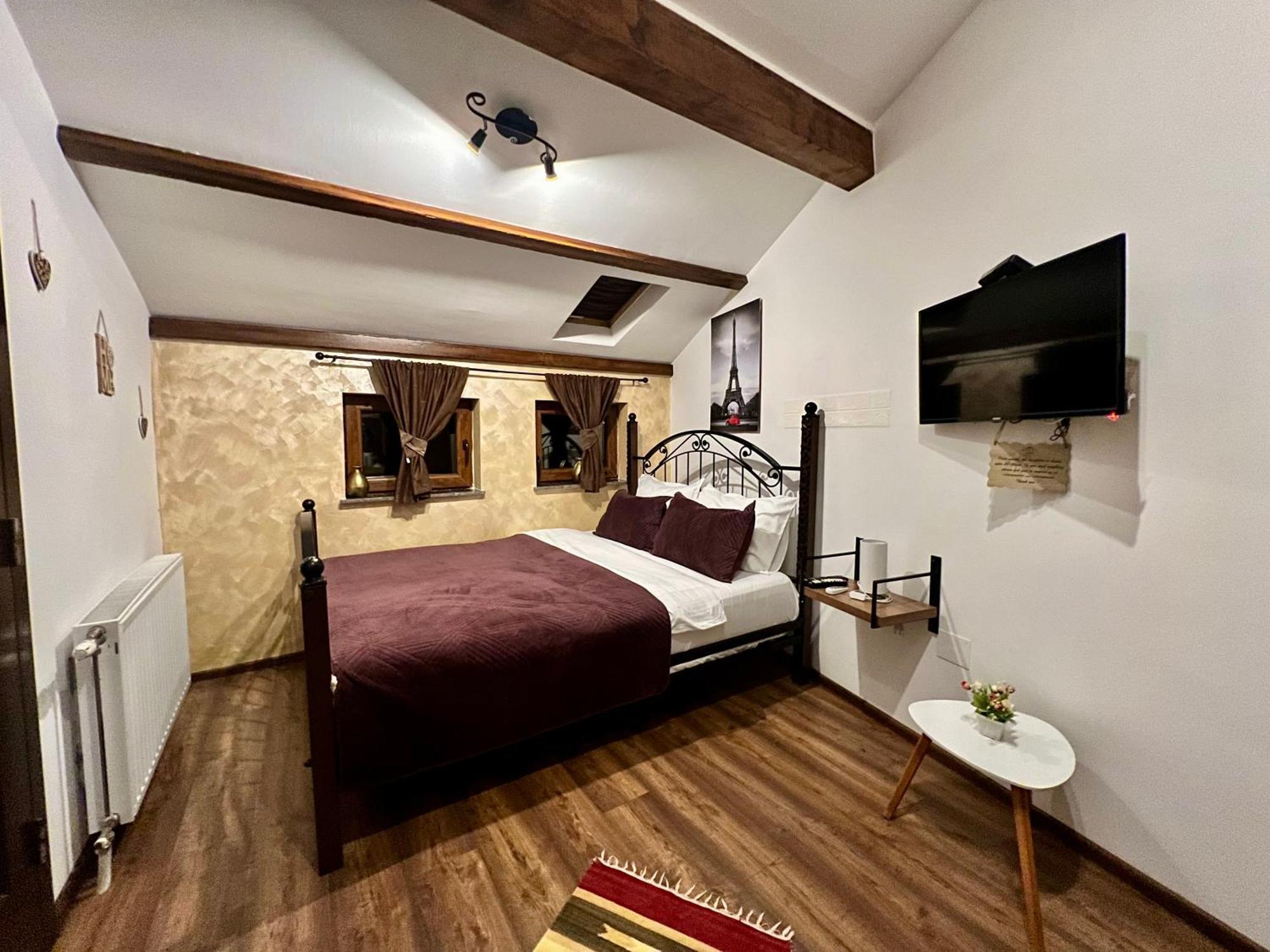 פריזרן Hotel Fjorr מראה חיצוני תמונה