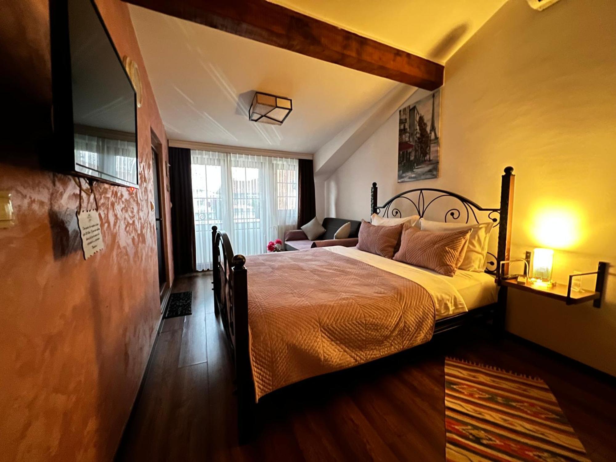 פריזרן Hotel Fjorr מראה חיצוני תמונה