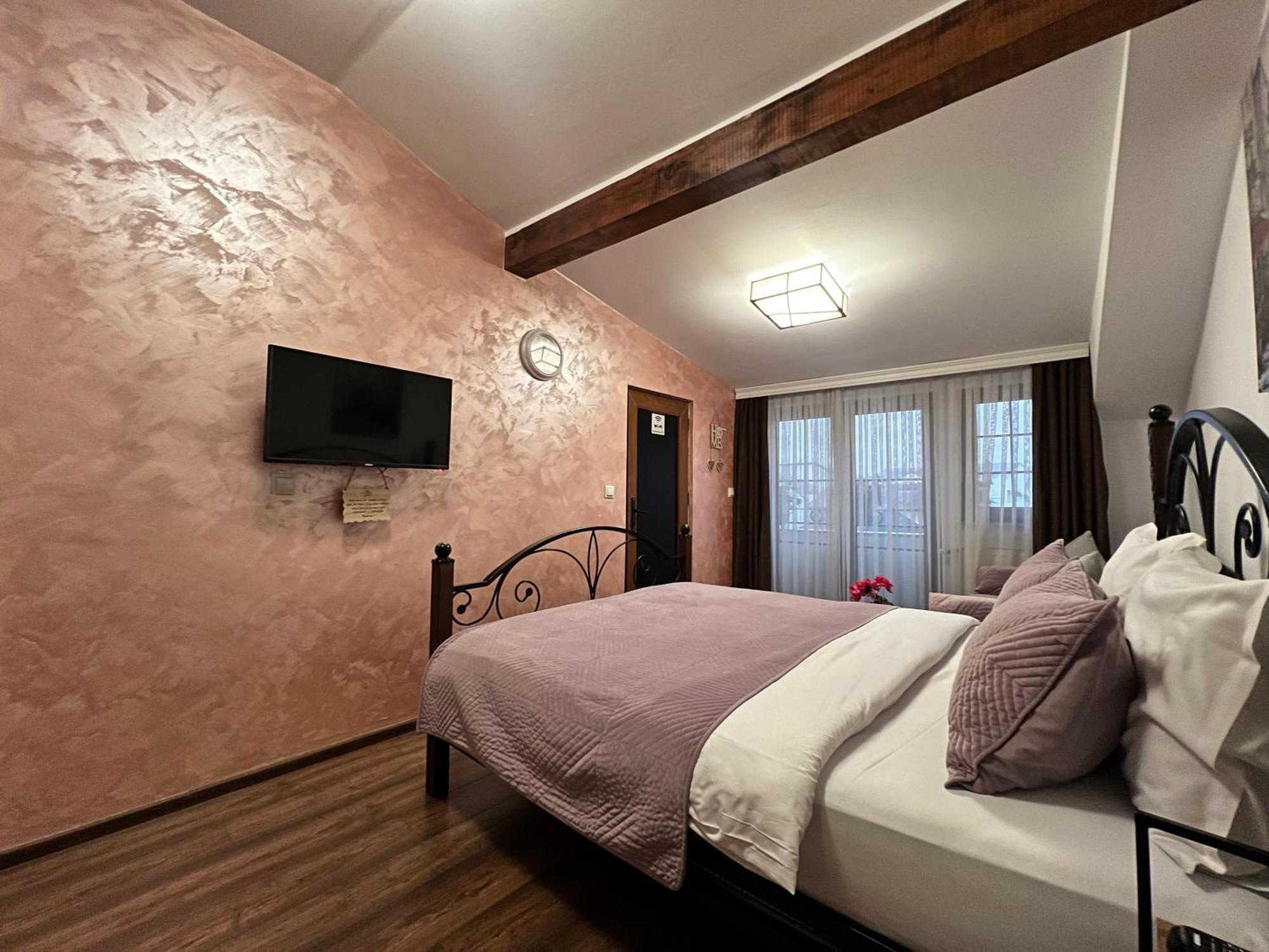 פריזרן Hotel Fjorr מראה חיצוני תמונה